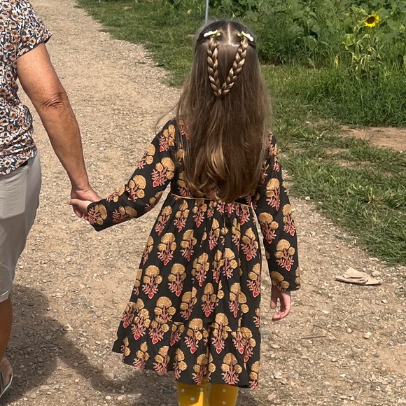 EUC: Pink Chicken Floral Kids Dress - Black and Gold - Picture 2 of 2